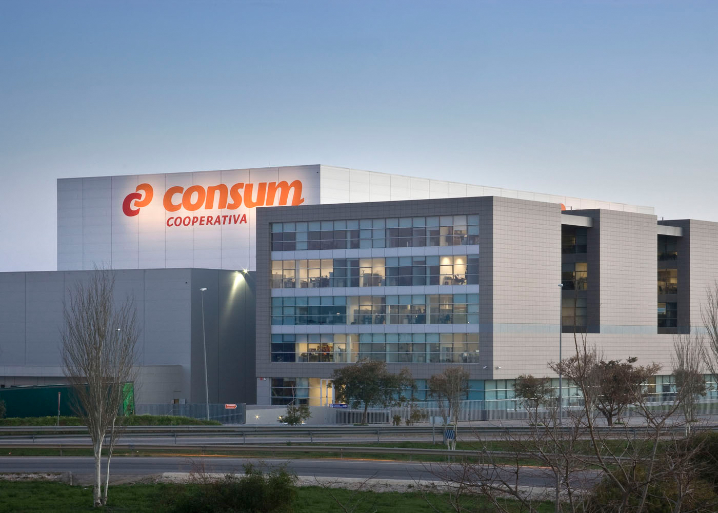 Instalación de supermercado Consum